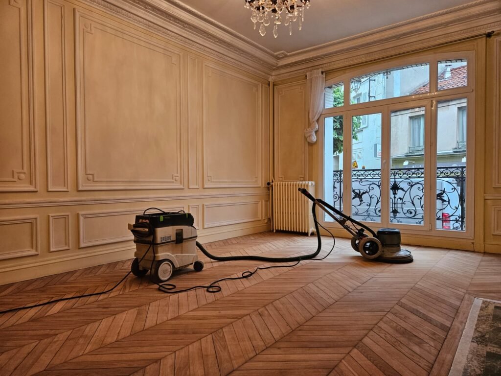 Lijado, pulido y acuchillado de parquet